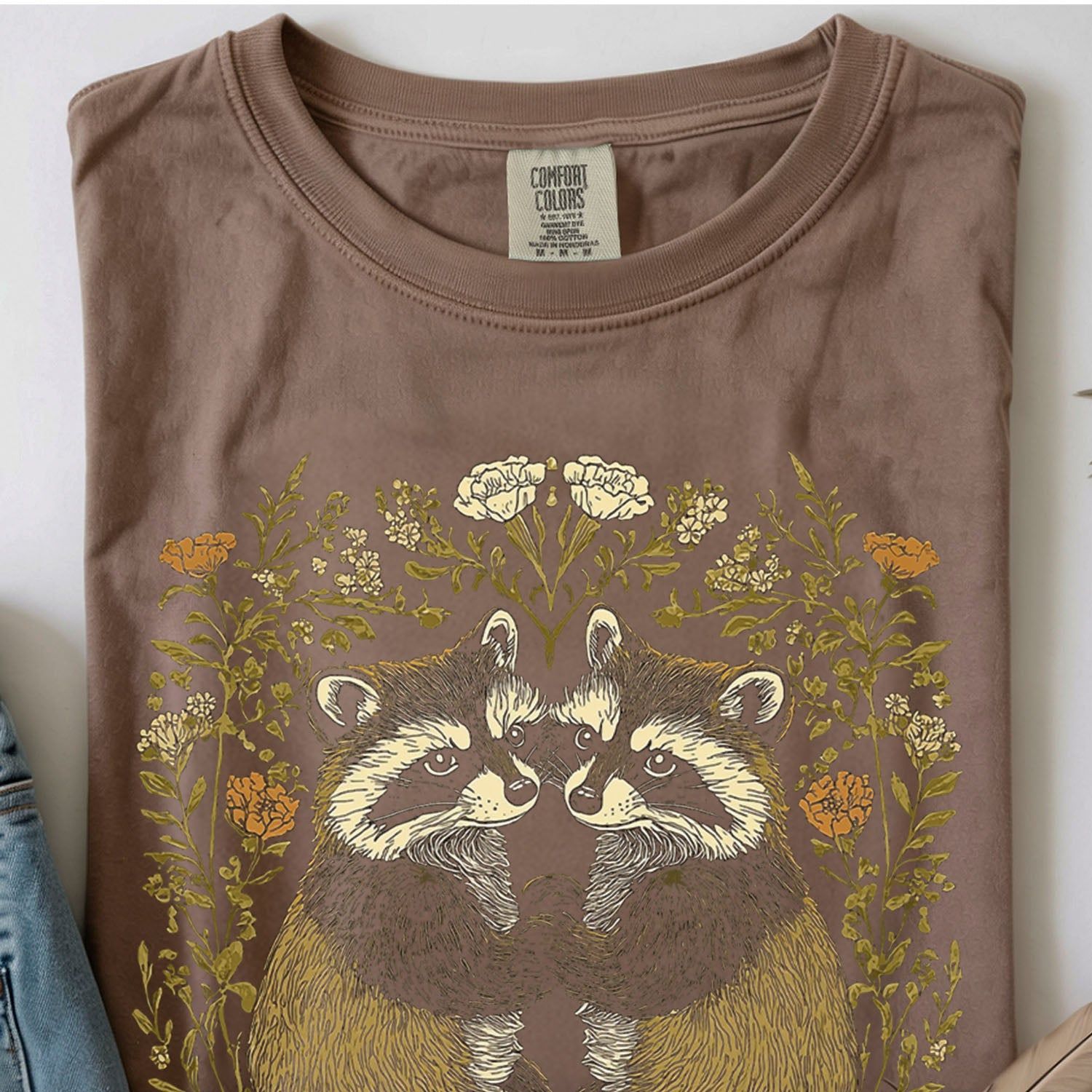 Raccoon William Morris T-shirt