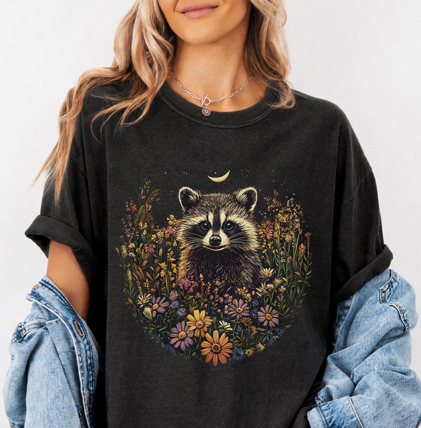Raccoon Wildflower T-shirt