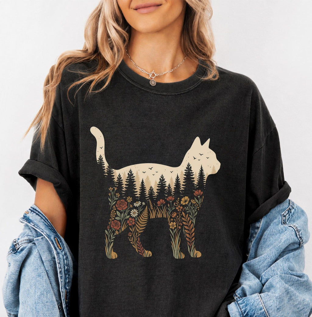 Cat Wildflower Graphic T-shirt