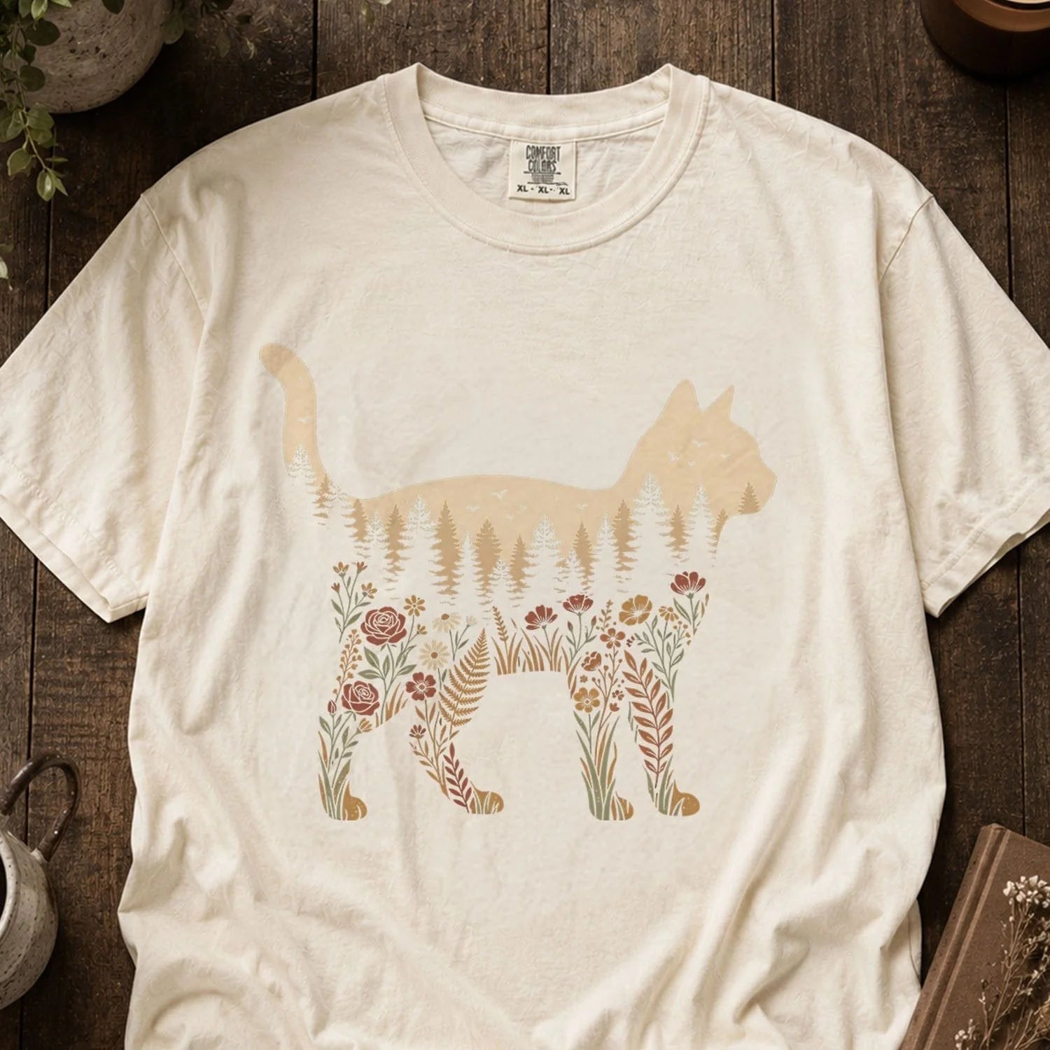 Cat Wildflower Graphic T-Shirt