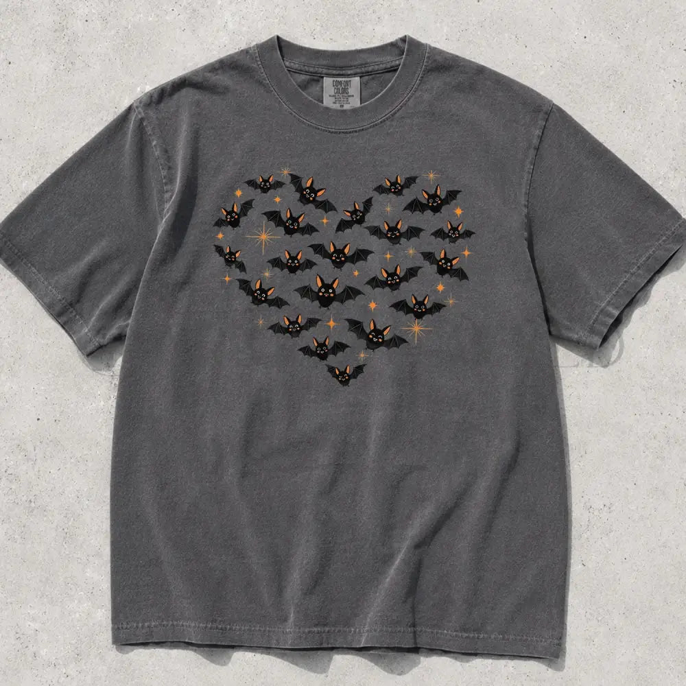 Bat Heart Comfort Colors T-Shirt - Pepper / S - T-Shirt