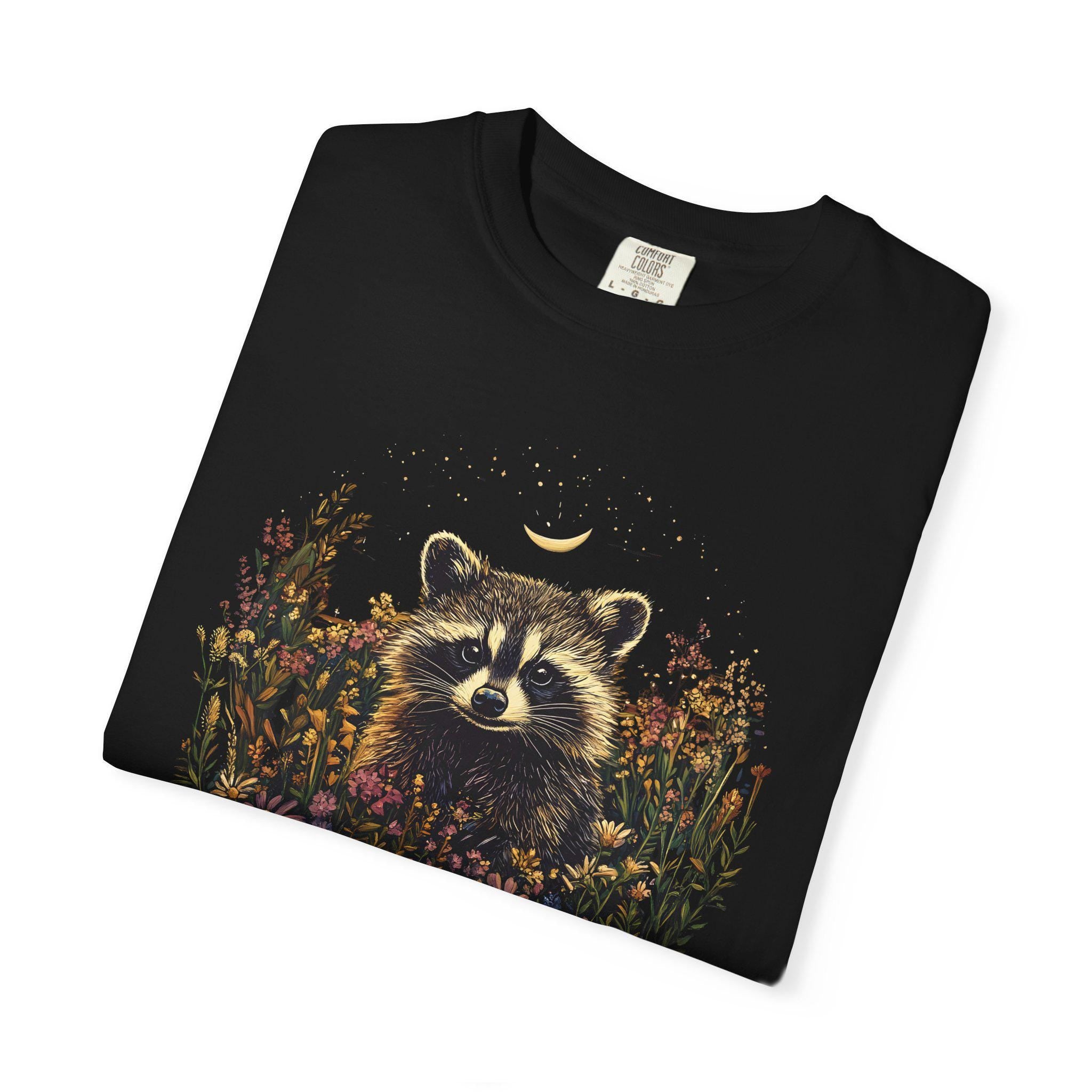 Raccoon Wildflower T-shirt, Comfort Colors Cottagecore Graphic Tee, Gothic Floral Botanical Witchy Animal Womens Top
