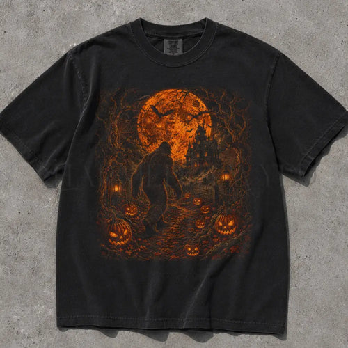 Bigfoot Halloween Comfort Colors T-Shirt - Black / S - T-Shirt