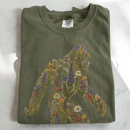 Bigfoot Wildflower T-Shirt - Moss / S - T-Shirt