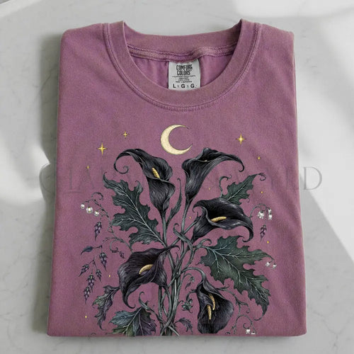 Black Calla Lily Flower T-Shirt - Berry / S - T-Shirt