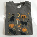 Black Cat Pumpkin Patch T-Shirt - T-Shirt