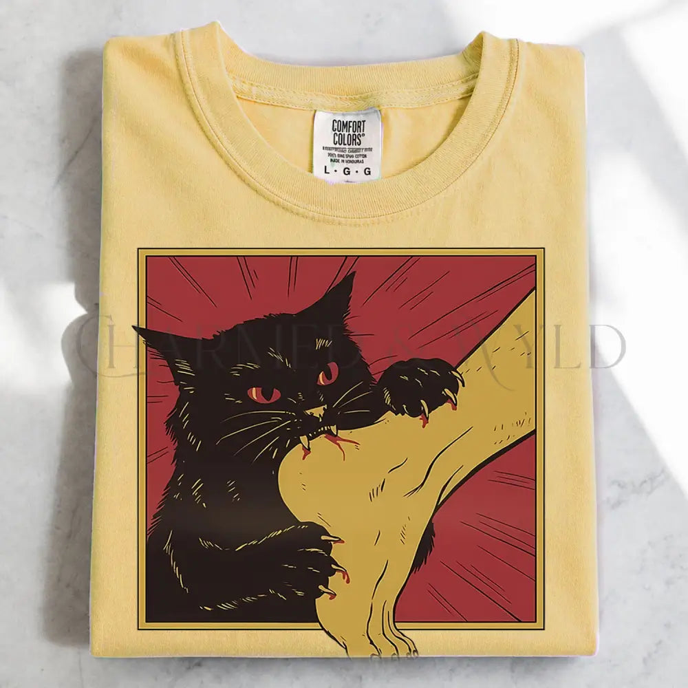 Black Cat Vampire T-Shirt - Butter / S - T-Shirt