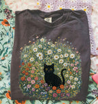 Black Cat Wildflower T-Shirt - Pepper / S - T-Shirt
