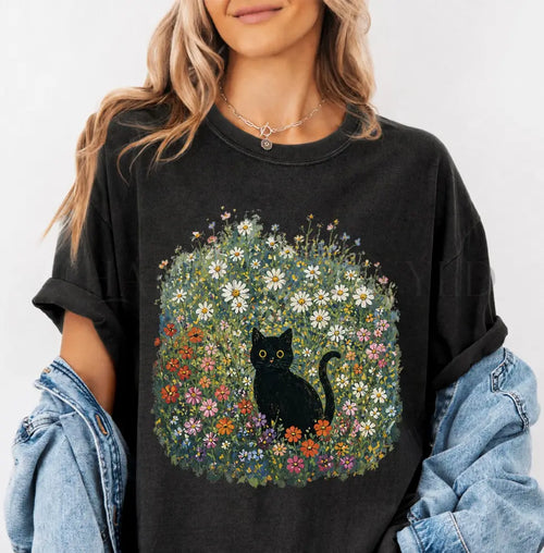 Black Cat Wildflower T-Shirt - Black / S - T-Shirt