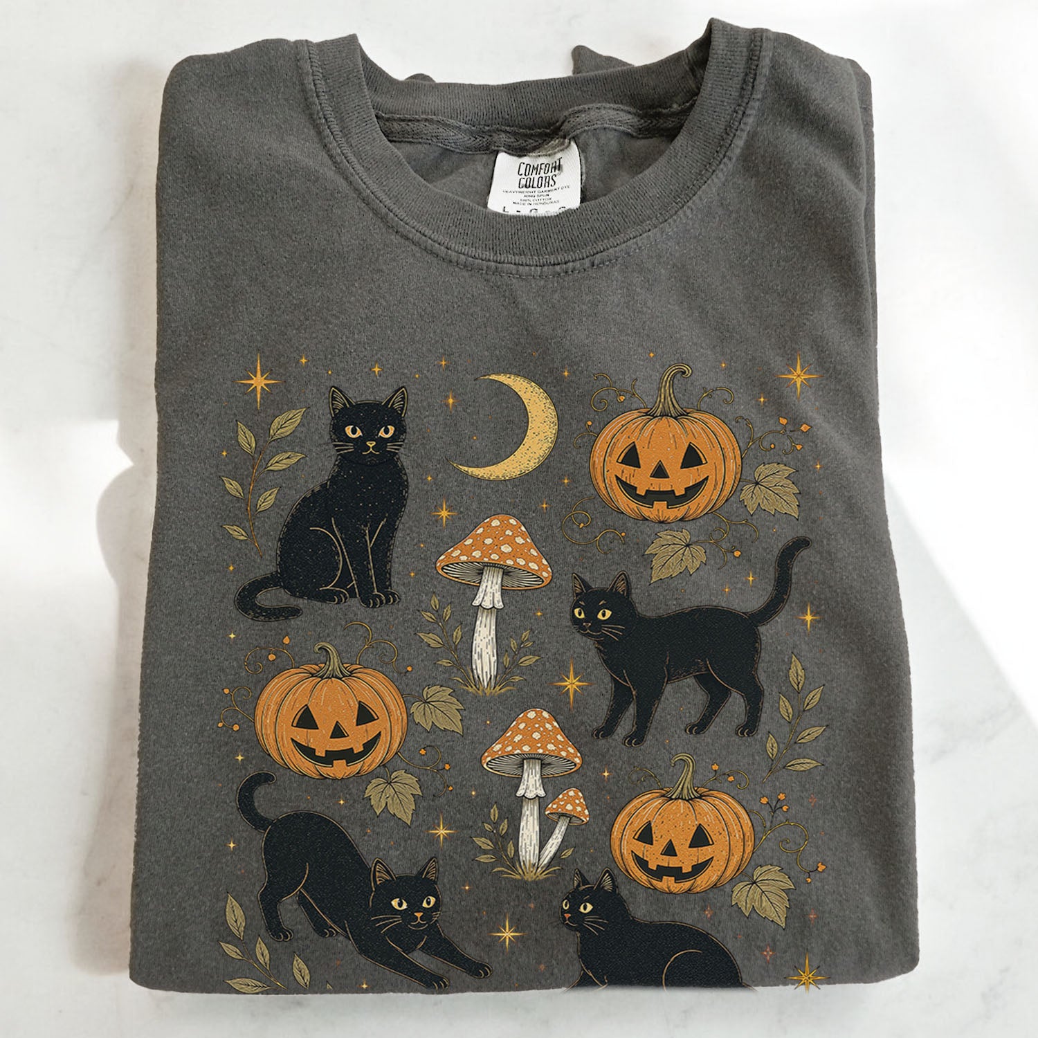 Black Cat Pumpkin Patch T-Shirt