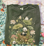 Botanical Panda T-Shirt - Moss / S - T-Shirt