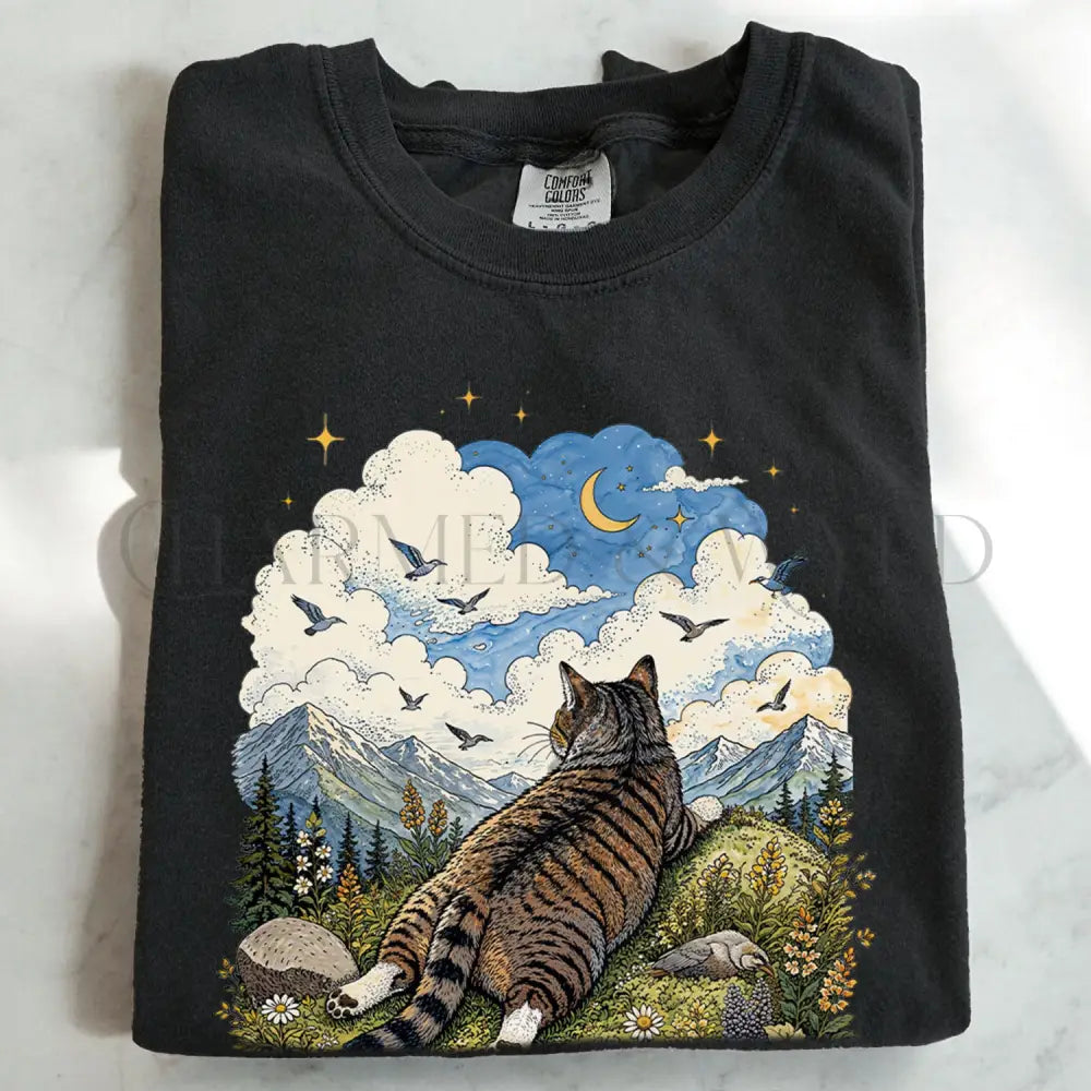 Cat Daydreamer T-Shirt - Black / S - T-Shirt