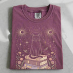Celestial Cat on Books T-Shirt - Berry / S - T-Shirt