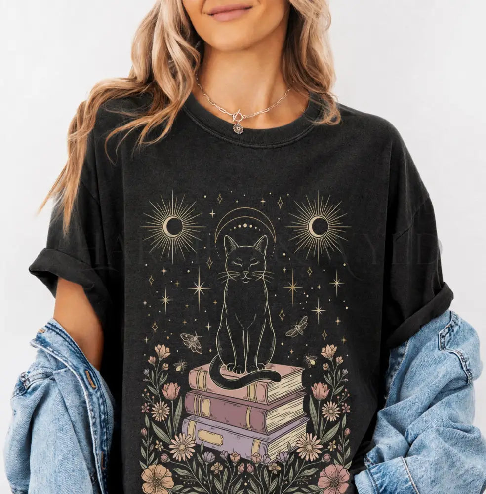 Celestial Cat on Books T-Shirt - Black / S - T-Shirt
