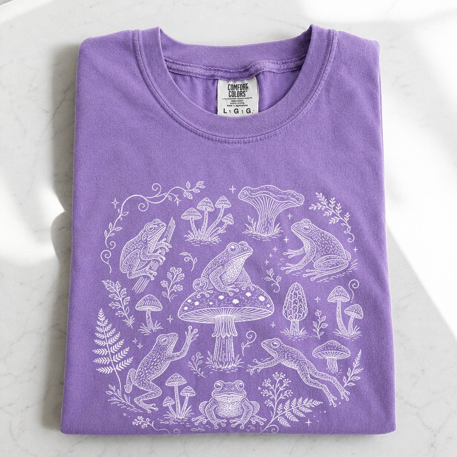 Cottagecore Frog T-Shirt