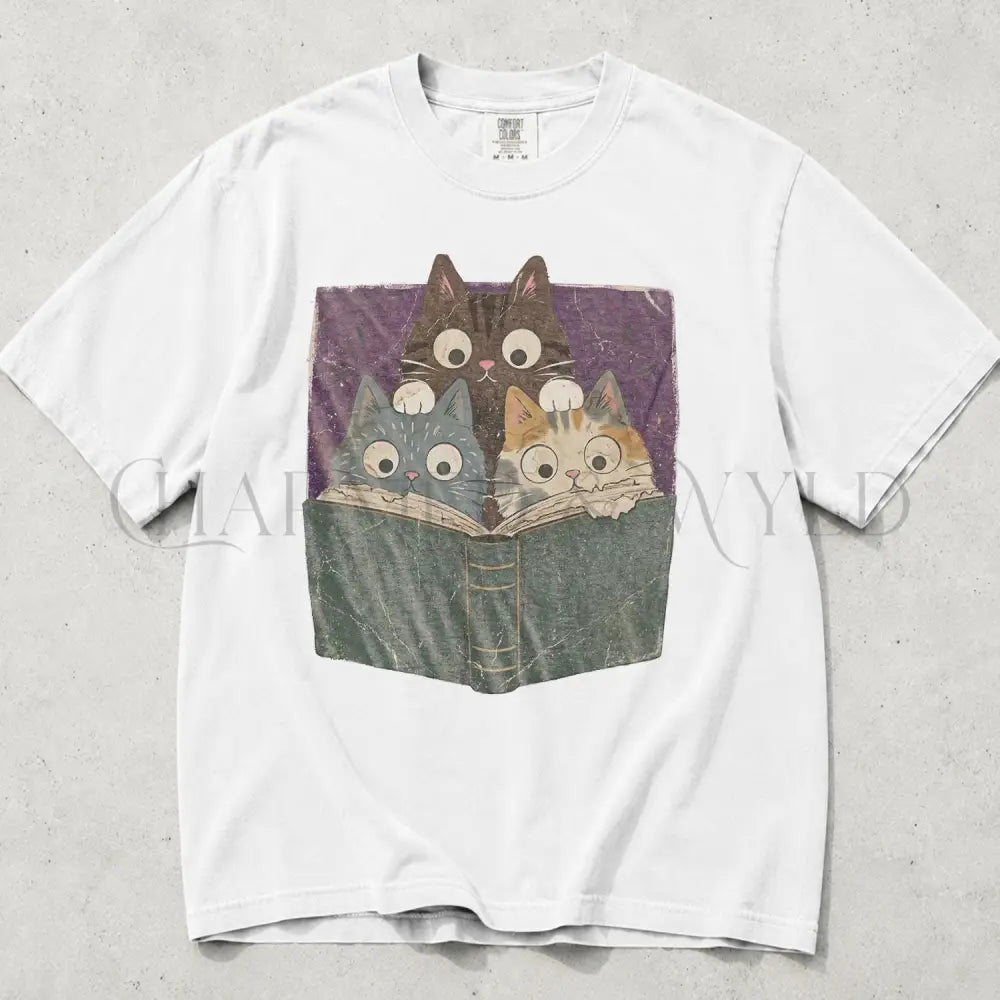 Curious Reading Cats Comfort Colors T-Shirt - T-Shirt