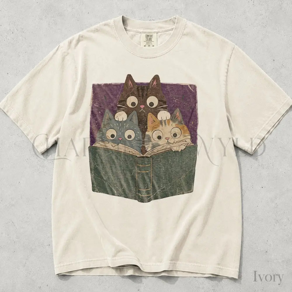Curious Reading Cats Comfort Colors T-Shirt - T-Shirt