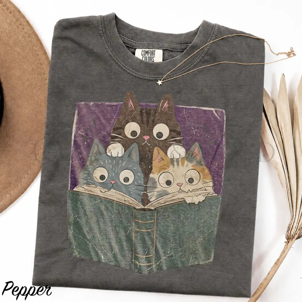 Curious Reading Cats Comfort Colors T-Shirt - Pepper / S - T-Shirt