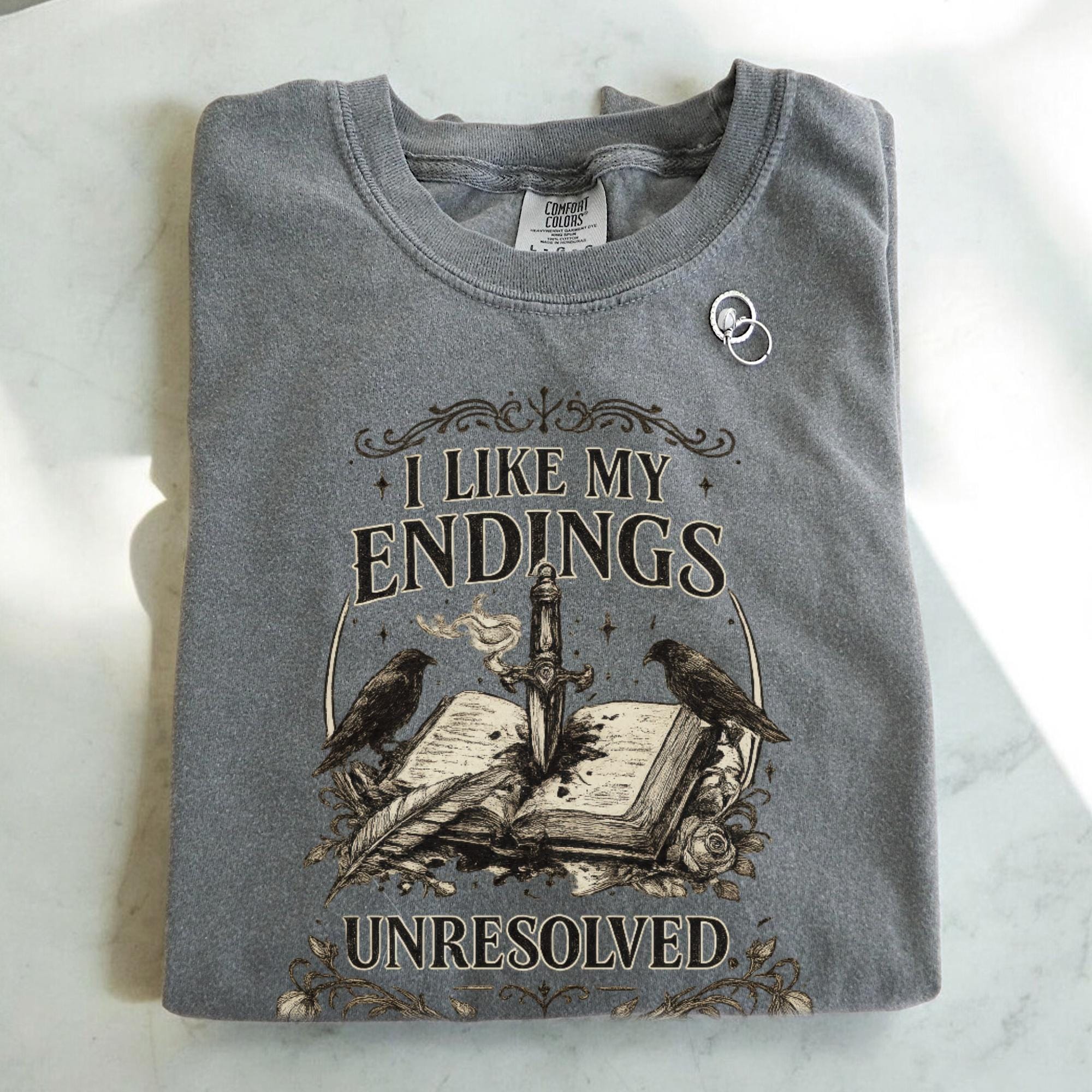 I Like My Endings Unresolved T-shirt, Comfort Colors Cottagecore Graphic Tee, Gothic Funny Reading Bookish Lover Womens Top