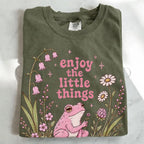 Enjoy the Little Things Pink Frog T-Shirt - Moss / S - T-Shirt