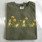 Four Frog Friends T-Shirt - Moss / S - T-Shirt