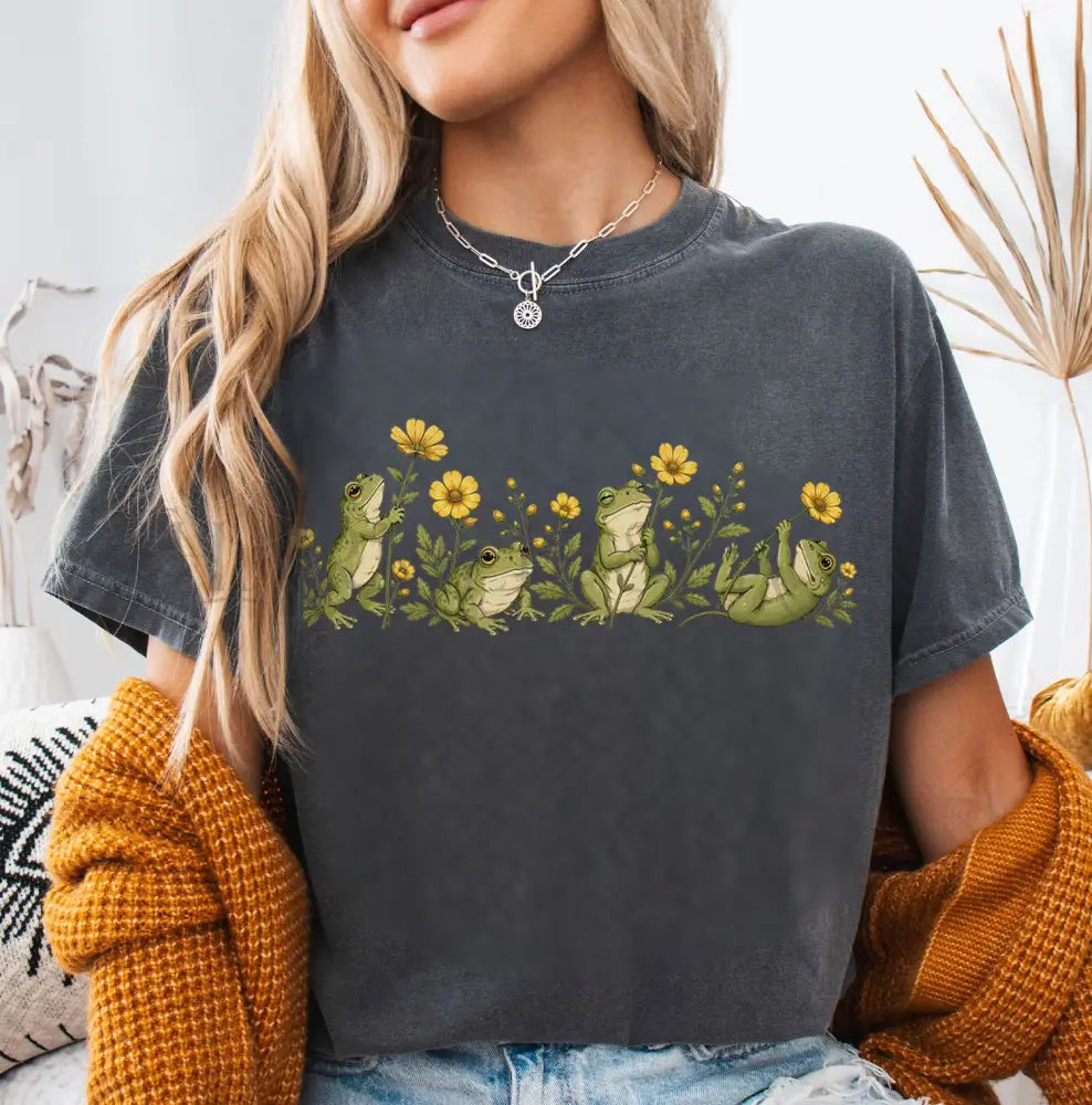 Four Frog Friends T-Shirt - Pepper / S - T-Shirt
