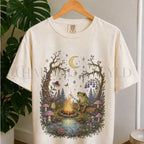 Frog by the Campfire T-Shirt - Ivory / S - T-Shirt