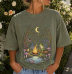 Frog by the Campfire T-Shirt - Moss / S - T-Shirt