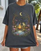Frog by the Campfire T-Shirt - Pepper / S - T-Shirt