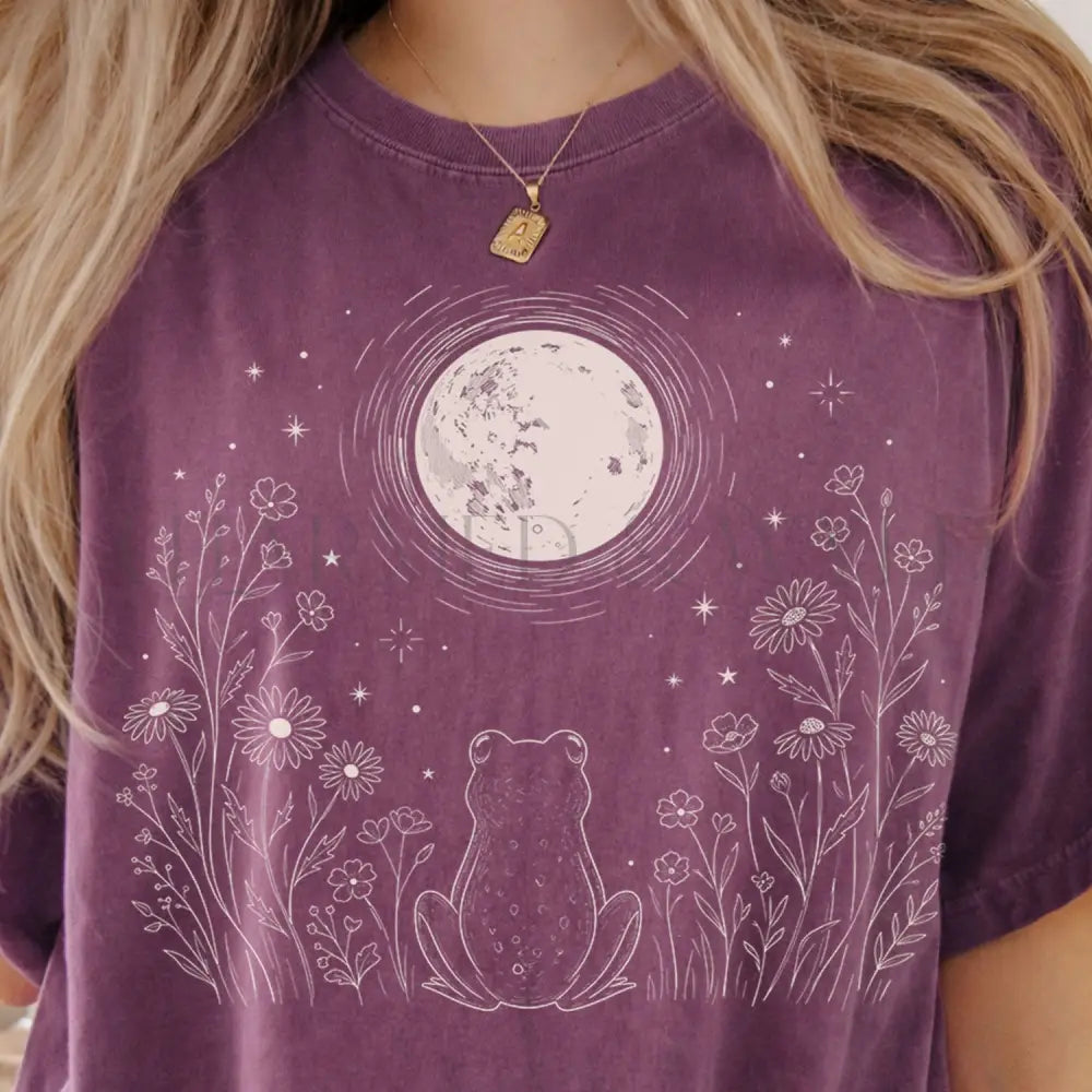 Frog Stargazing Moon T-Shirt - Berry / S - T-Shirt
