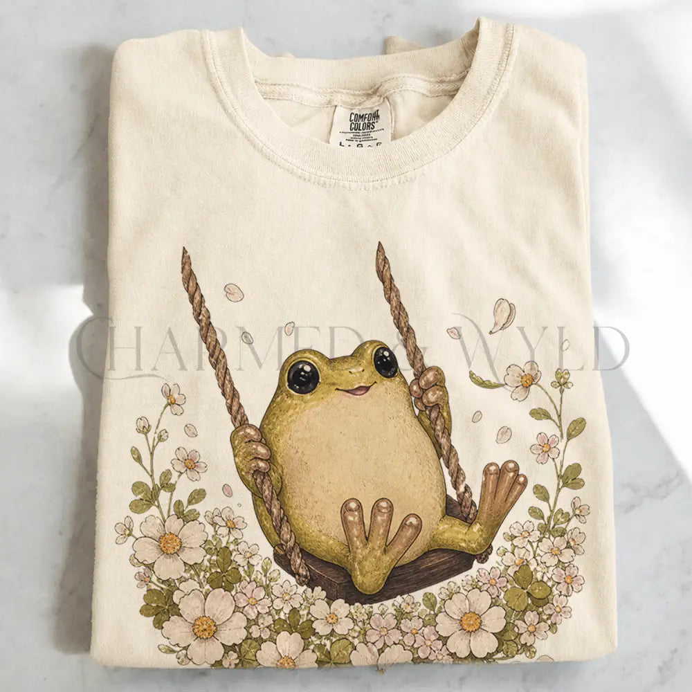 Frog Swing Graphic T-Shirt - Ivory / S - T-Shirt