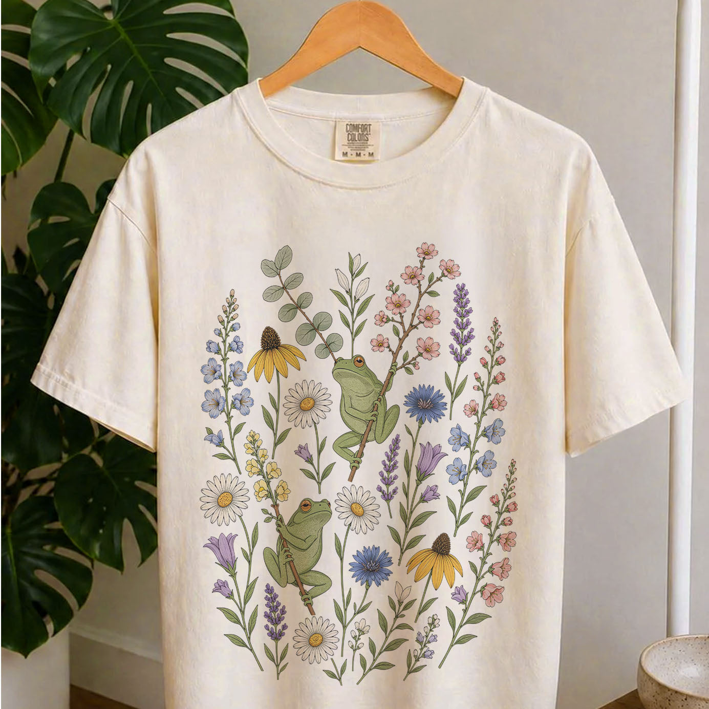 Garden Tree Frogs T-Shirt