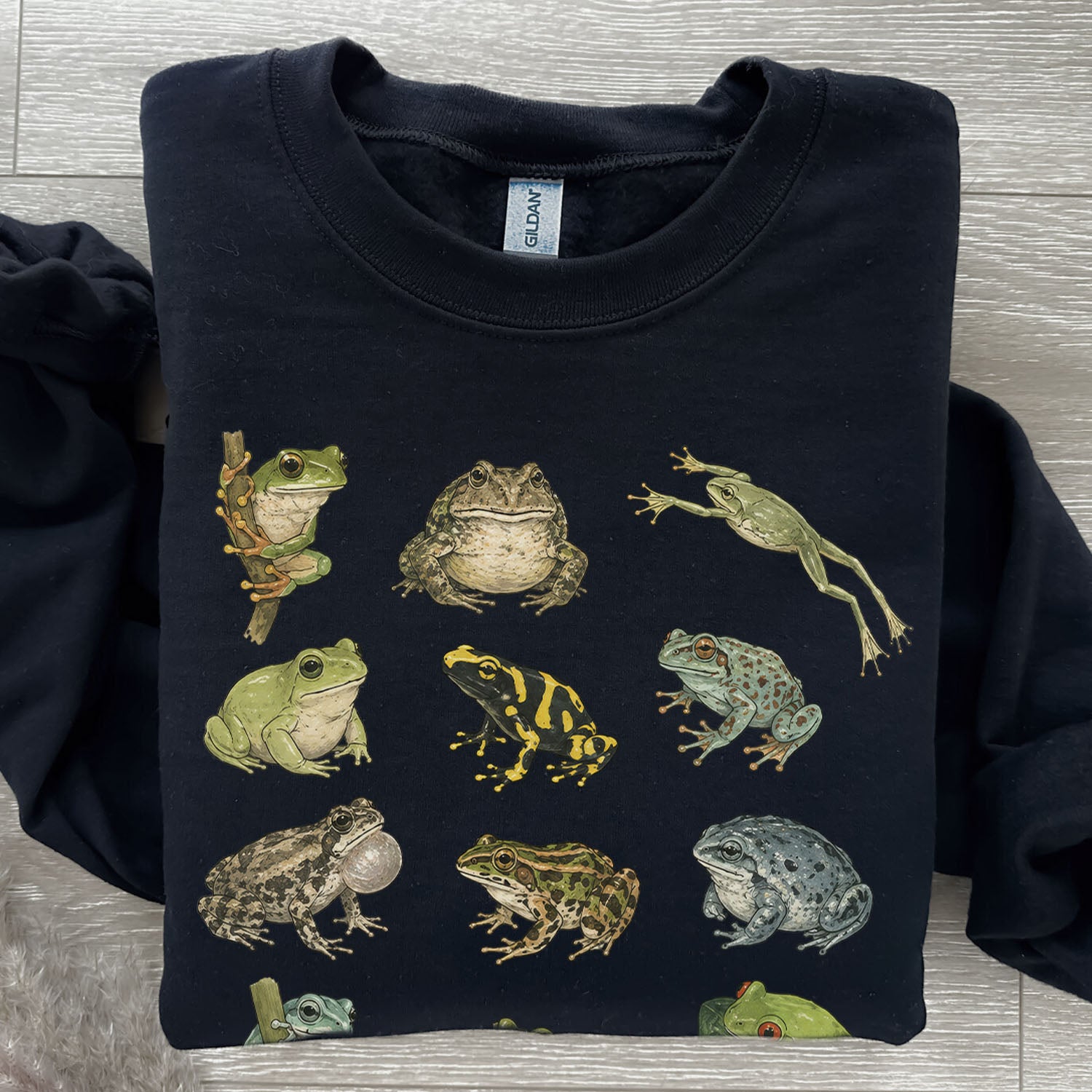 Frog Species Graphic Sweatshirt