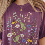 Garden Tree Frogs T-Shirt - Berry / S - T-Shirt