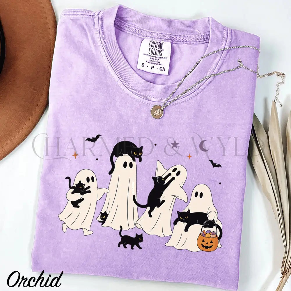 Ghost Cat Comfort Colors T-Shirt - Orchid / S - T-Shirt