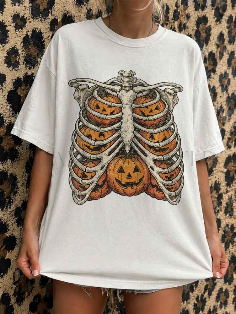 Halloween Skeleton T-Shirt - Ivory / S - T-Shirt