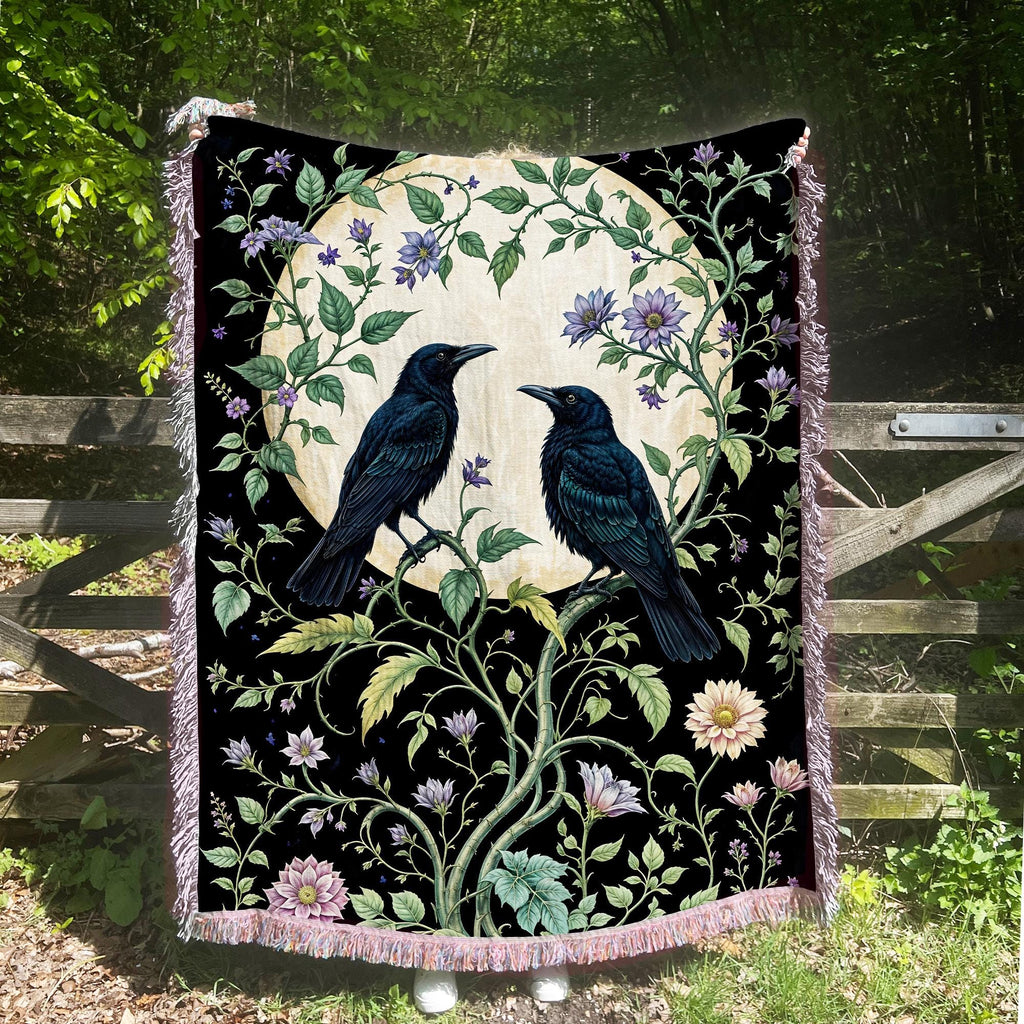 Black Raven Moon Fringe Throw Blanket, Gothic Witchy Fringe Picnic Blanket, Cottagecore Woven Soft Flannel Throw, Bedroom Lounge Home Decor
