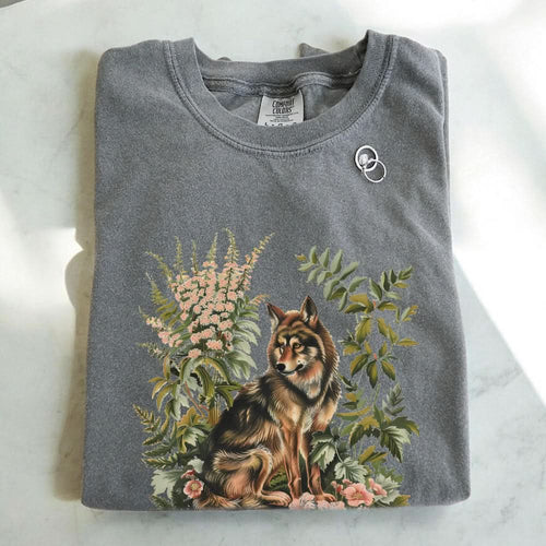 Botanical Wolf Wildflower T-shirt