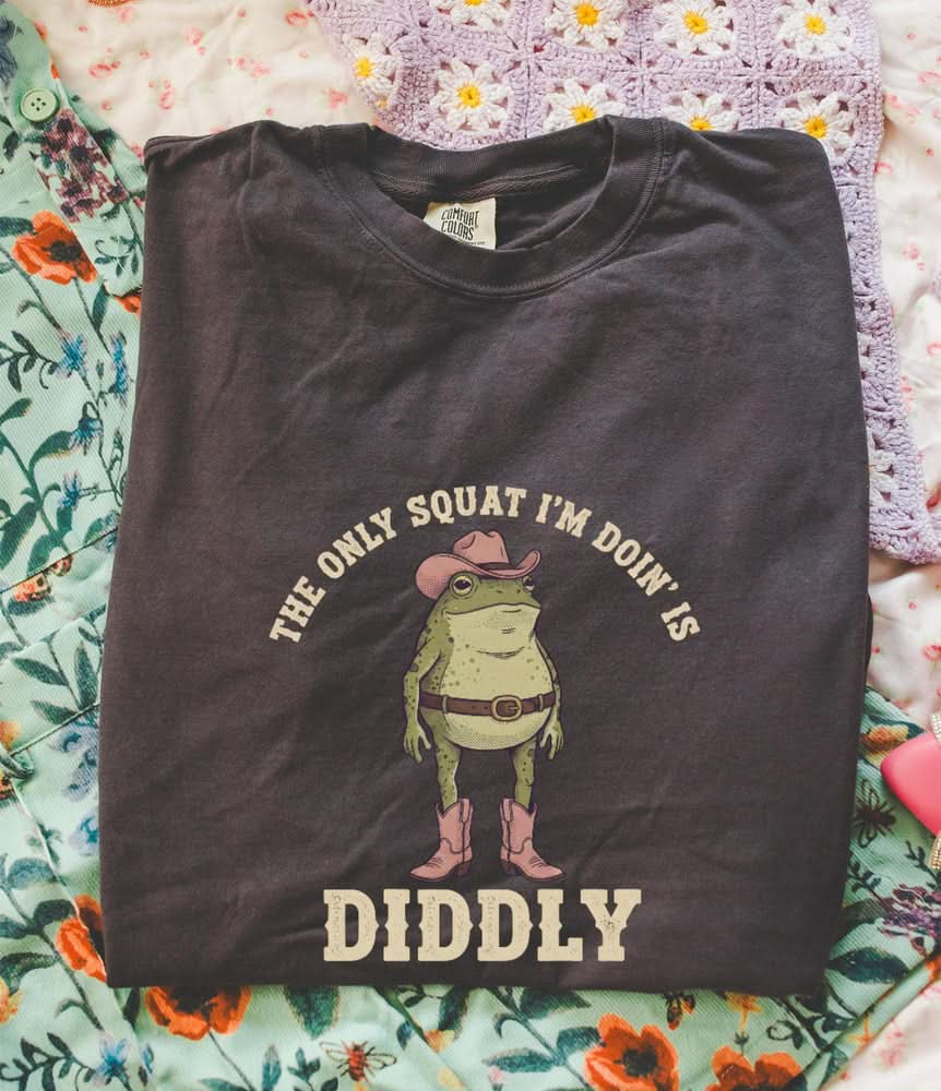 Doing Diddly Squat Frog T-shirt