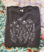 Minimal Wildflower Line Art T-Shirt - Charmed and Wyld