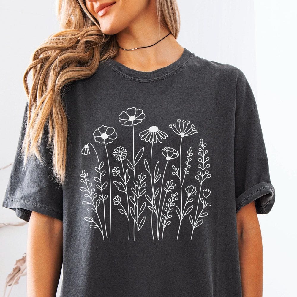 Minimal Wildflower Line Art T-Shirt - Charmed and Wyld