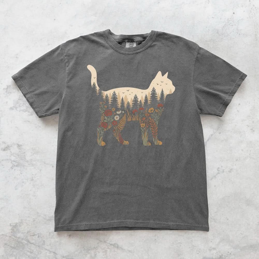 Cat Wildflower Graphic T-shirt