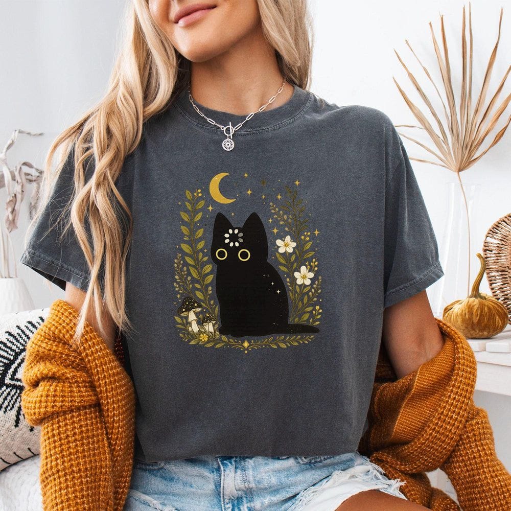 Black Cat Thinking T-Shirt - Charmed and Wyld