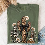 Leopard Cactus Comfort Colors T-Shirt - Moss / S - T-Shirt