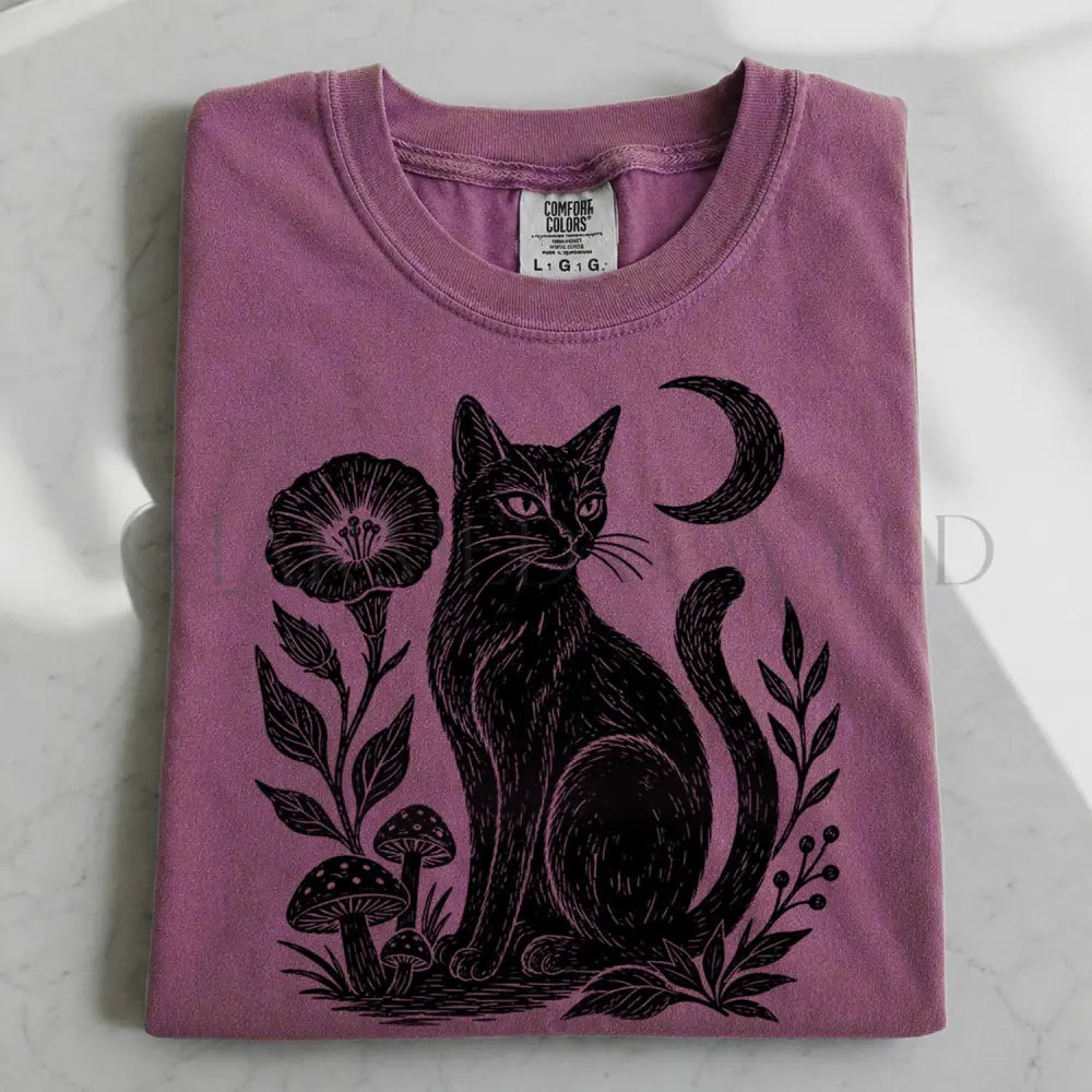 Linocut Black Cat T-Shirt - Berry / S - T-Shirt