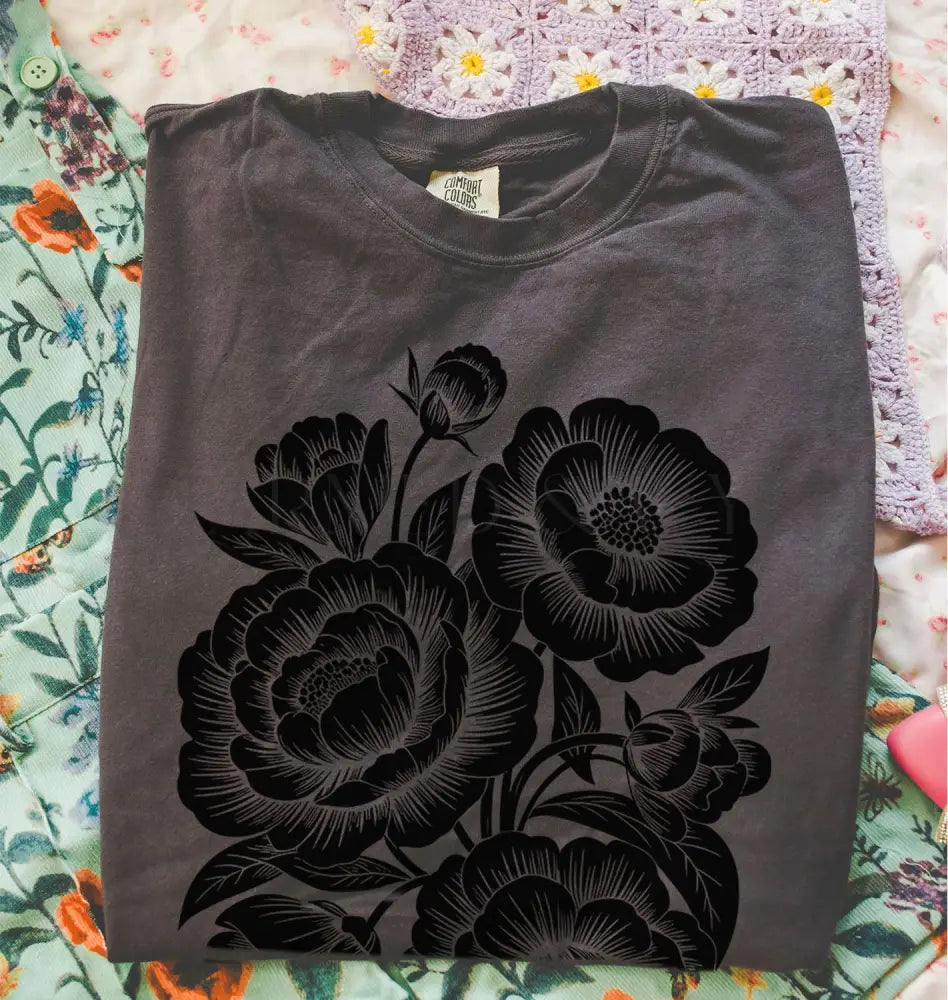 Linocut Peonies Flower T-Shirt - Pepper / S - T-Shirt