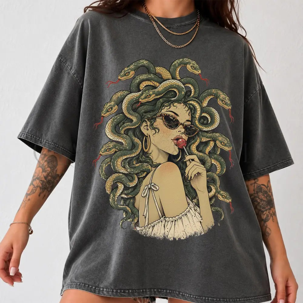 Medusa Comfort Colors T-Shirt - Pepper / S - T-Shirt