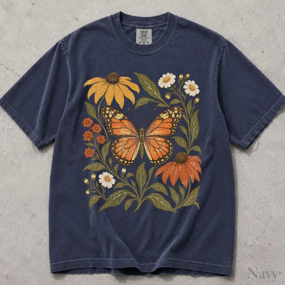 Monarch Butterfly Comfort Colors T-Shirt - Navy / S - T-Shirt