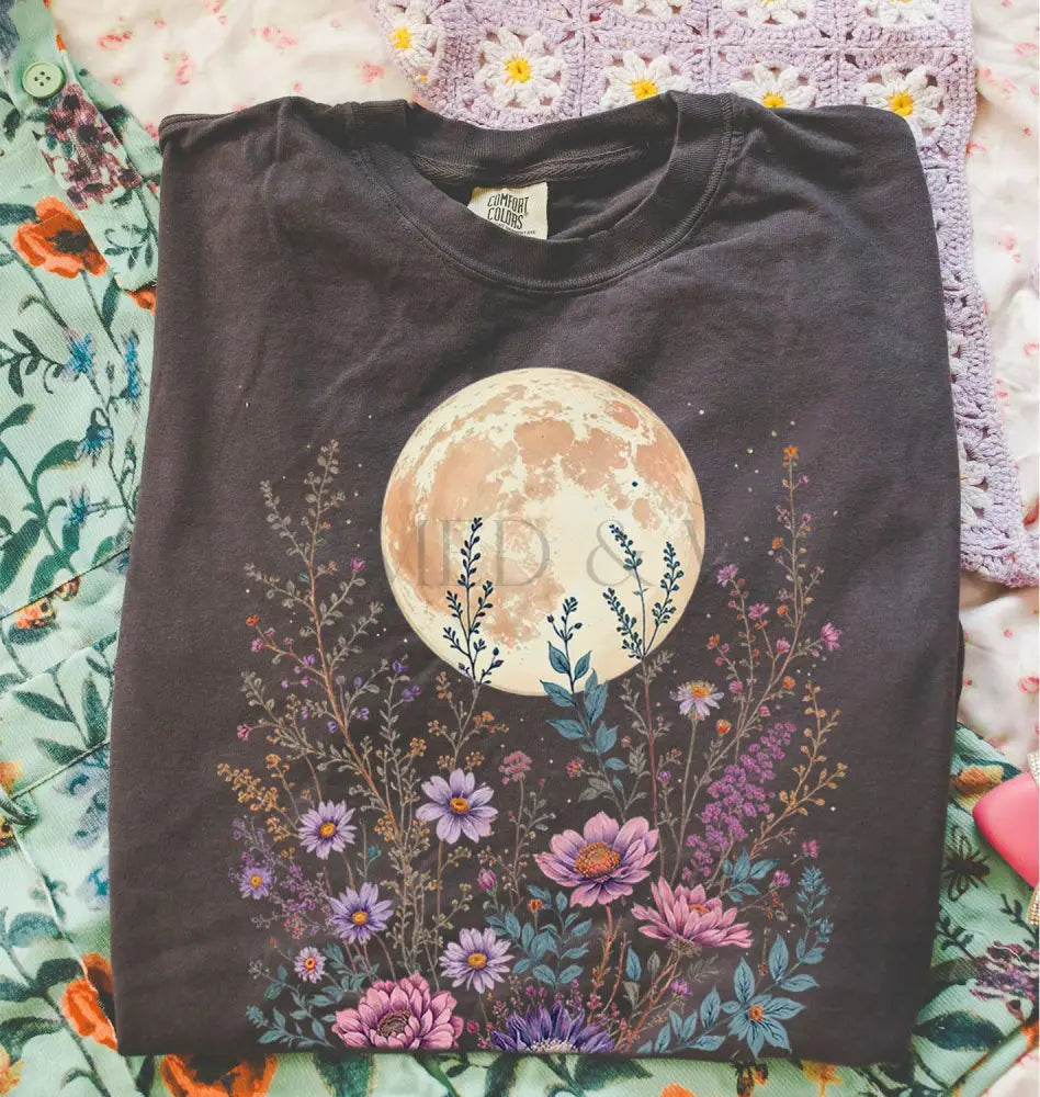 Moon Floral T-Shirt - T-Shirt