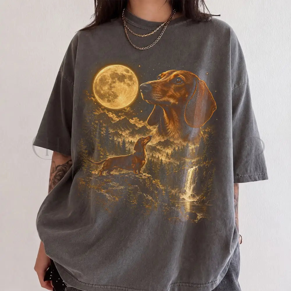 Moonlit Dachshund Comfort Colors T-Shirt - Graphite / S - T-Shirt